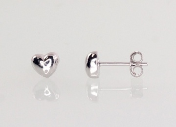 Silver stud earrings 