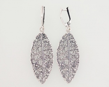 Серебряные серьги на английском замке 