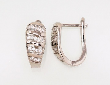 Silver earrings with 'english' lock 