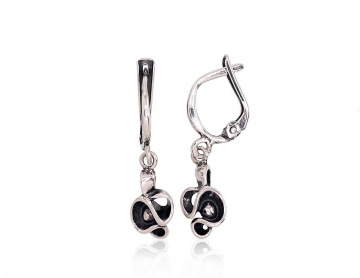 Silver earrings with 'english' lock 