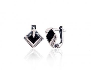 Silver earrings with 'english' lock 