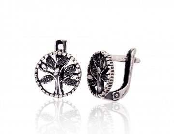 Silver earrings with 'english' lock 