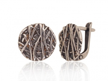 Silver earrings with 'english' lock 