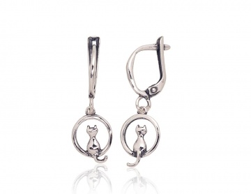 Silver earrings with 'english' lock 