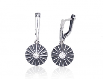 Silver earrings with 'english' lock 