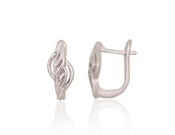 Silver earrings with 'english' lock 