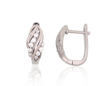 Silver earrings with 'english' lock 