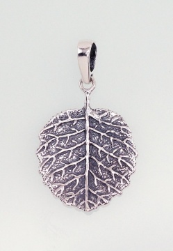 Серебряный кулон 