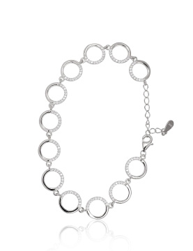 Silberne Armbänder 
