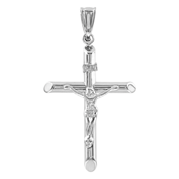 Кулон – крест с гравировкой. 