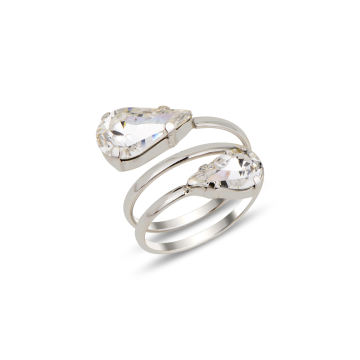 Женское серебряное кольцо 925 пробы с фианитами 17,0 mm