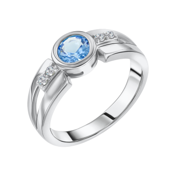 Silver ring with zirconia 