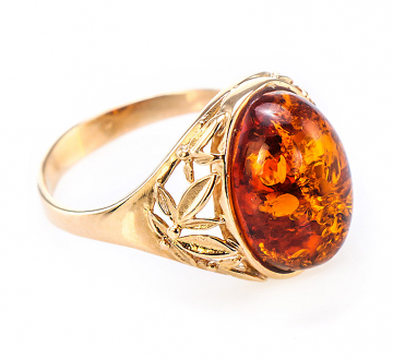 Женское Кольцо в серебре 925 пробы позолоченное с янтарем 
