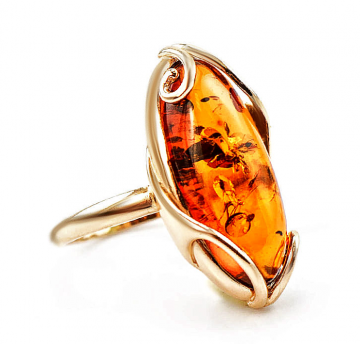 Женское Кольцо в серебре 925 пробы позолоченное с янтарем 